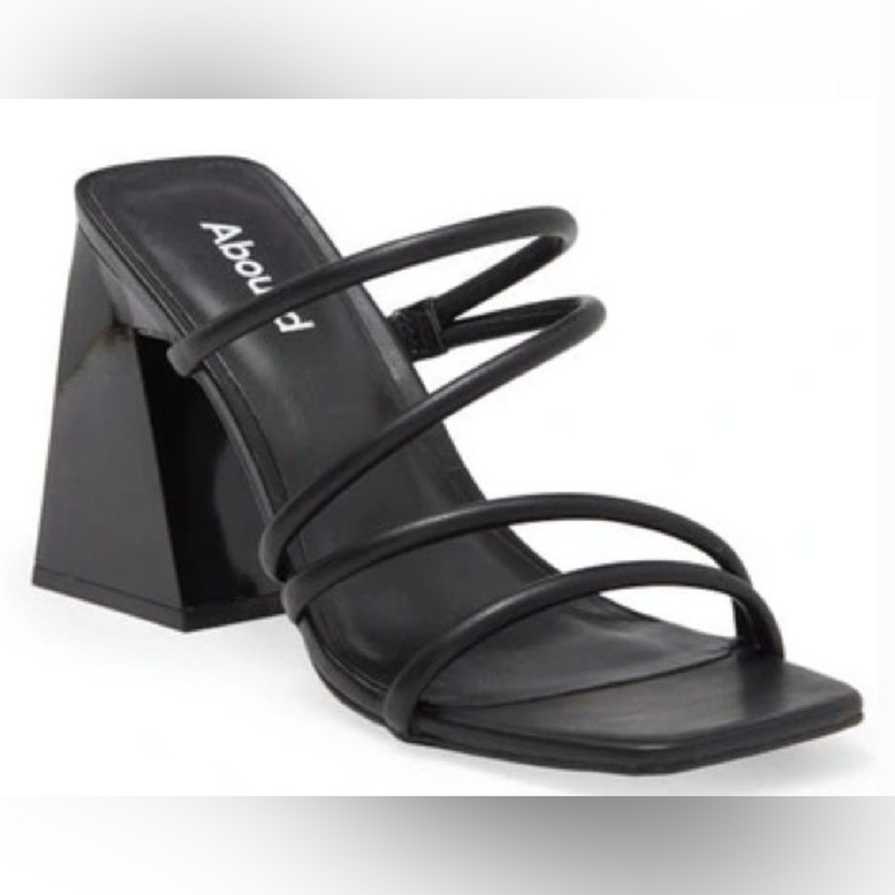 NWT Abound Women's Austyn Block Heel Strappy Black Sandals